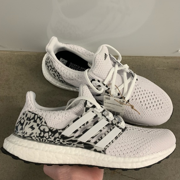 adidas UltraBOOST 5.0 DNA White Mosaic - Picture 7 of 8